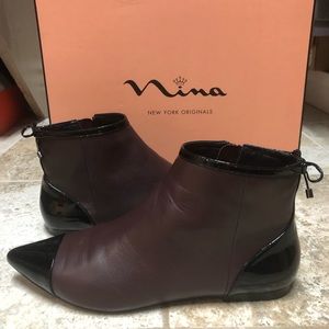 Nina Originals, Black Cherry ankle booties. Flats.